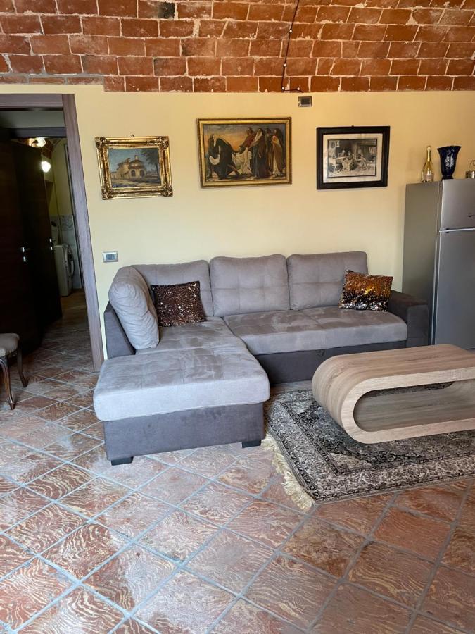 Residenza Nikol Appartamento Giulia Casale Monferrato Bagian luar foto